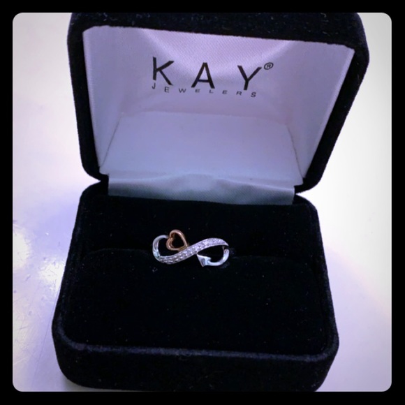 Infinity Ring - Picture 1 of 1